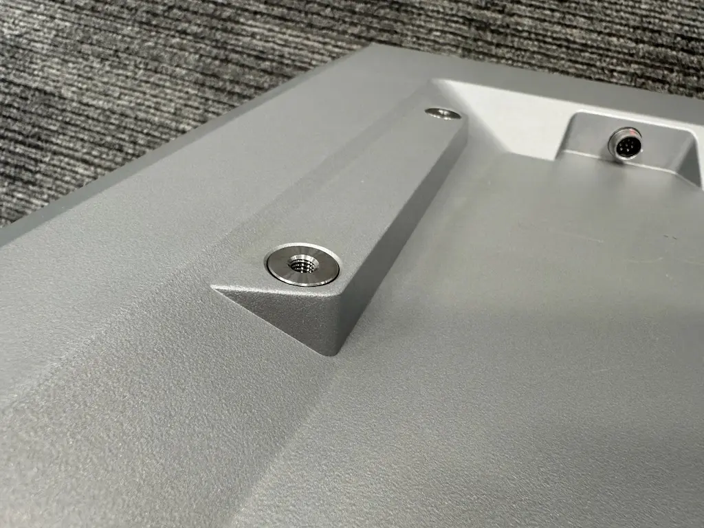 アンテナ固定部拡大